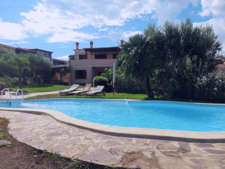 Holiday Home Borgo Le Logge + pool (BUD118)