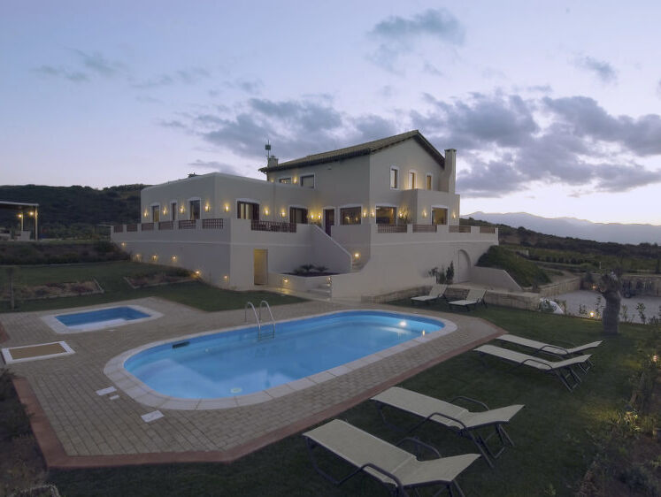 Holiday Home Country Luxury Villa