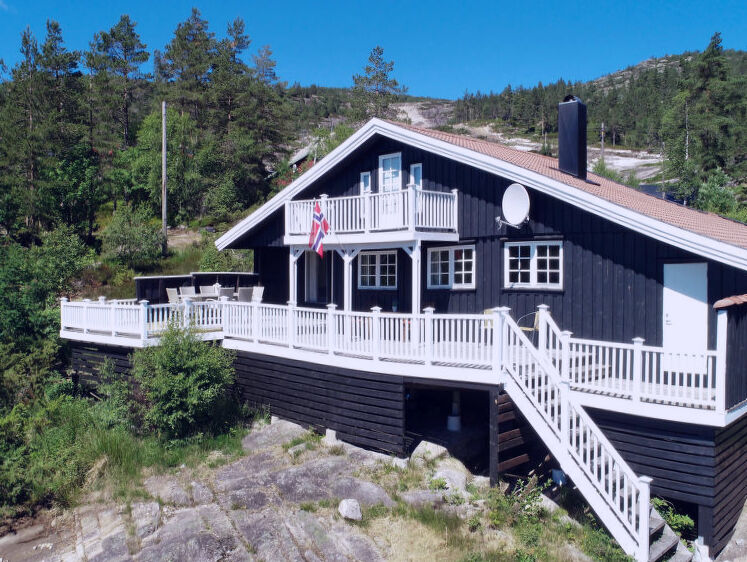 Holiday Home Fjellro (SOW073)
