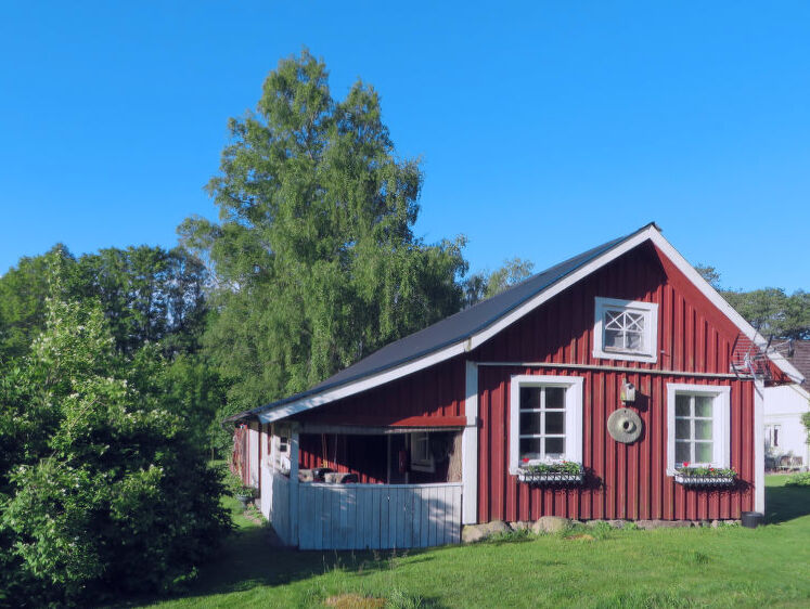 Holiday Home Fröjered Gårdshuset (VGT107)