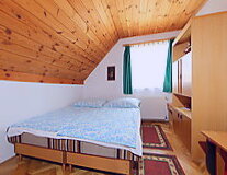 indoor, wall, ceiling, floor, house, bed, hotel, curtain, couch, room, table