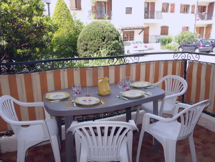 Holiday Apartment Provence Village