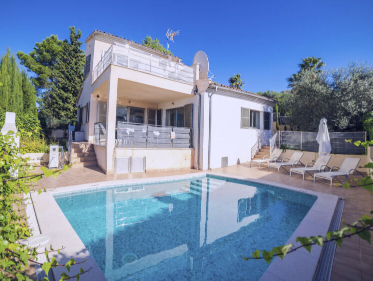 Holiday Home Villa Aires
