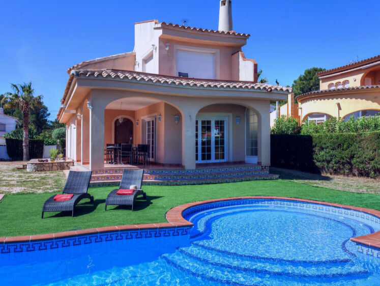 Holiday Home Villa Caleta